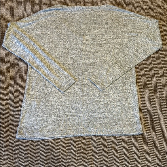 Rag & Bone Gray V-Neck Long Sleeve Shirt Size XS - Picture 2 of 5